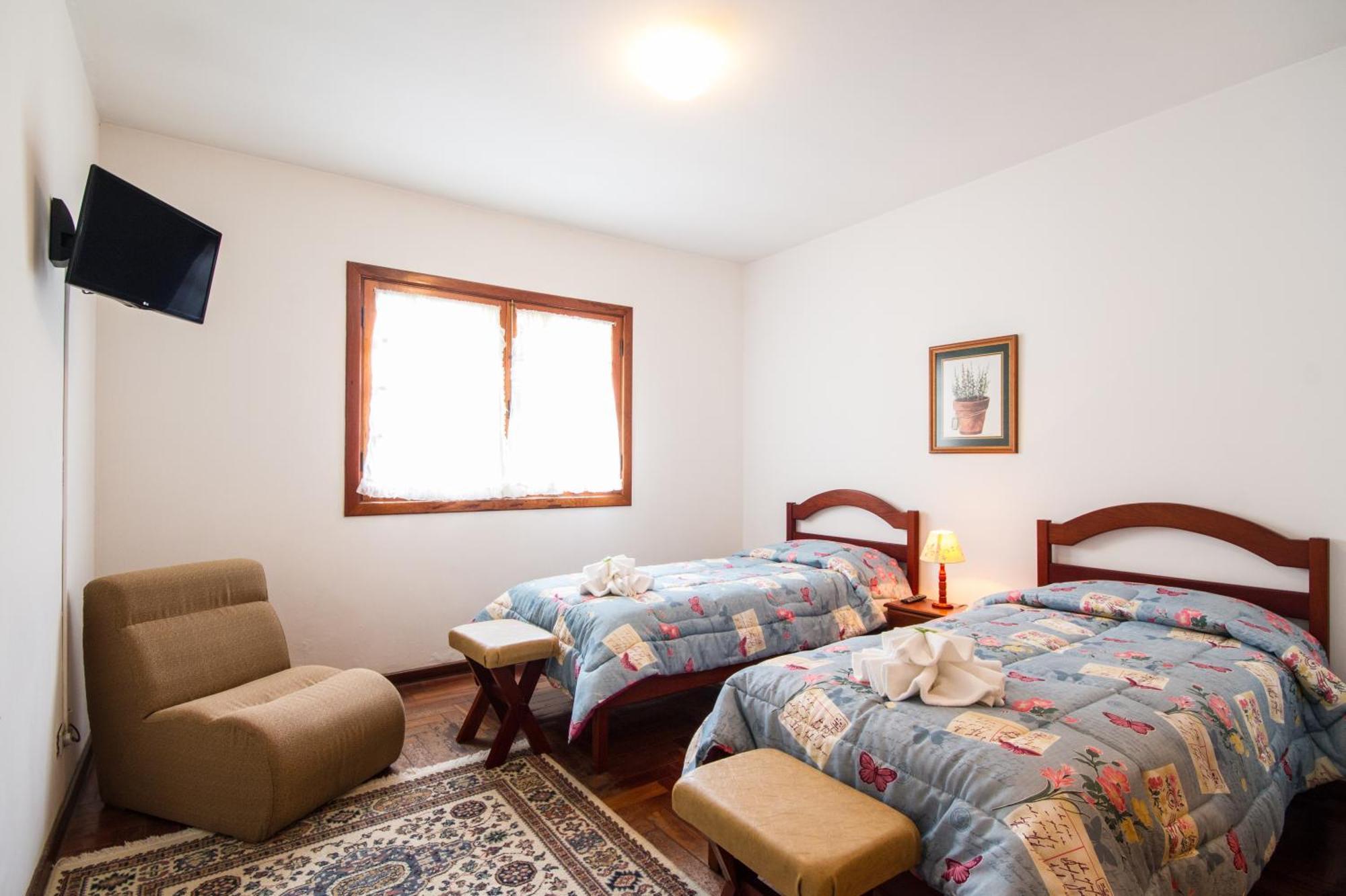 Twin Room,711398080:JPEG